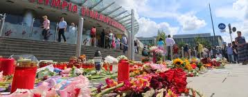 Diese doku ist ein lehrstück, weil sie so gut wie alles falsch macht. Nach Dem Amoklauf In Munchen 14 Jahrige Aus Dem Kosovo Unter Den Todesopfern Ihr Heimatland Trauert Politik Tagesspiegel