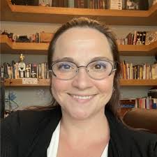 Ana Leach's Instagram, Twitter & Facebook