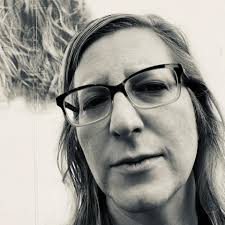 Are there local farms or animal sanctuaries in Somerville, MA that accept  donations of uncarved pumpkins for food or compost?