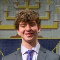 600+ perfiles de «Brager»