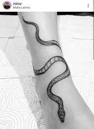 Tatuagem de Cobra | Tatuagem de cobra, Tatuagem, Tatuagem piercing