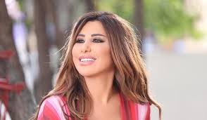 مع إقتراب فيديو كليب ملعون أبو العشق من الوصول إلى 120 مليون مشاهدة، بدأ الإحتفال في حسابات محبّي شمس الأغنية اللبنانية نجوى كرم، بتحقيق الكليب هذا العدد الضخم من المشاهدات في فترة وجيزة، على قناة روتانا على اليوتيوب. Ø¥Ù†Ø¬Ø§Ø² ÙÙ†ÙŠ Ø¬Ø¯ÙŠØ¯ Ù„Ù€ Ù†Ø¬ÙˆÙ‰ ÙƒØ±Ù… ÙˆÙ…Ø§ Ø¹Ù„Ø§Ù‚Ø© Ù…Ù„Ø¹ÙˆÙ† Ø£Ø¨Ùˆ Ø§Ù„Ø¹Ø´Ù‚