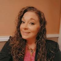 10+ "Jennifer Pluta" profiles