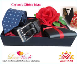 Keep up with gift ideas websites, personalised gift idea blog, photo gift ideas, greeting card ideas, christmas gift ideas, handmade top 50 gift ideas blogs. Groom S Gifting Ideas To Surprise Him On Wedding Day Lovevivah Matrimony Blog