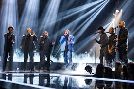 The voice of holland, also known as tvoh, is a dutch reality television competition, created by john de mol, airing on rtl 4. The Voice Of Holland Live Dwayne Lace