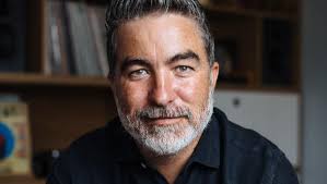 Lowering age for bowel cancer screening could save lives, experts say