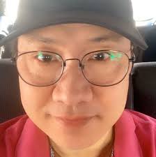 Why Siargao is very expensive to visit? Siargao has become more expensive  due to its rising popularity as a tourist destination, especially among  foreign tourists. This has led to increased demand for