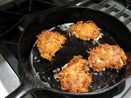 Best Ever Potato Latke Recipe Chatelaine Latkes Recipes Recipes Potato Latke Recipe