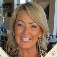 Tina Conn's Instagram, Twitter & Facebook