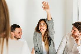 Sekali pandang, dia memang nampak selekeh. 5 Tips Yang Korang Kena Follow Kalau Nak Nampak Confident Mycompass