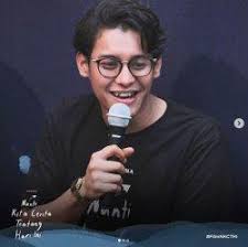 Ardhito rifqi pramono who is familiarly called ardhito (born in jakarta, may 22, 1995; Ardhito Pramono Sukses Gelar Konser Intim Bersama Fans Tribunnews Com Mobile