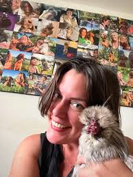 Where in Florida are roosters allowed to go to the beach?