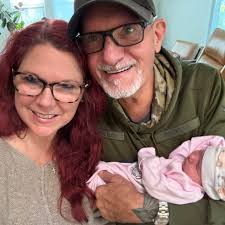 Without being biased, who do you think was the all-around better  quarterback, Steve Young or Brett Favre?