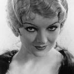 Deanna Tonn's Instagram, Twitter & Facebook