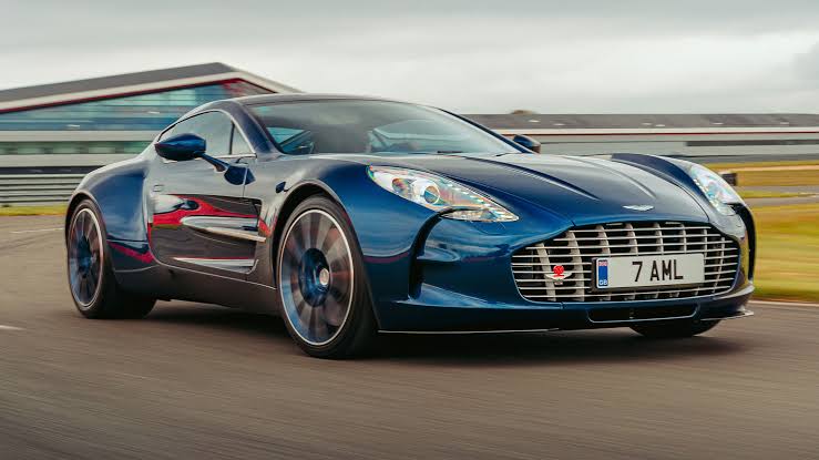 Aston Martin One - 77