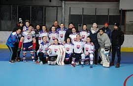 Slovenské národné hokejbalové družstvo mužov je národné družstvo mužov, ktoré reprezentuje slovensko v medzinárodných hokejbalových súťažiach a priateľských zápasoch. Span Od Autora Dominika Marinakova Span Hokejbalplanet Sk
