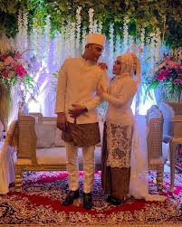 Oow, suamiku sayang, suamiku malang. Muzdalifah Dan Fadel Islami Soal Malam Pertama Tepar