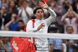 Ashleigh barty vs carla suarez navarro | first round highlights | wimbledon 2021. D4t 1jw7w35emm