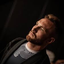 Is this a real ? 🧐