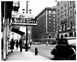 Full Image View Dundas Street Looking East From A Point Just West Of Wellington Street London Ontario London Public Li London Tourist London Hotels London