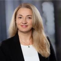 100+ Profile mit dem Suchbegriff „Éva“