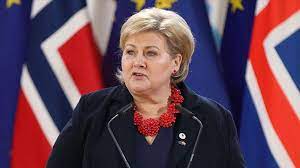 Kommunen tilbyr nå vaksine til alle som er over 65 år gamle og dem som er i risikogruppen. Norway S Premier Under Probe For Breaching Restrictions