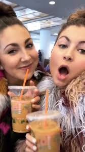 Melissa Wacker's Instagram, Twitter & Facebook