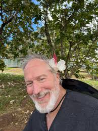 My daughter enjoying the Les Paul I am a happy man 👍🏻