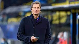 Ist dennis eigentlich euer quotenschwarzer. Zoomb02qtfm71m