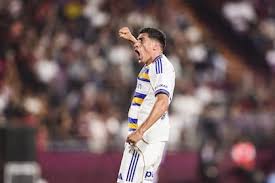 Boca gole� a Lan�s: un doblete de Merentiel, la clase de Paredes y el  primer grito de Ascacibar en el club - LA NACION