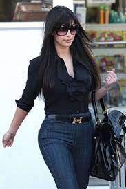 Celebs Celebrities Wearing Hermes H Constance Signature Classic Belt Black And Gold Outfit Fashion Casual Street Style