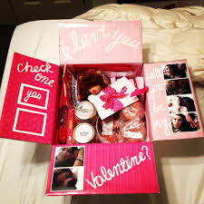 The latest tweets from valentine gifts (@_valentinegifts). Valentines Day Gift Ideas For Boyfriend Pinterest Vallentine Gift Card