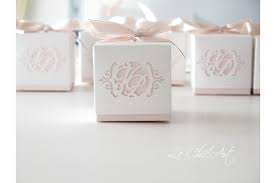 In questo ci aiuta molto il fai da te, che ci permette di realizzare qualcosa di personale e unico. Porta Confetti Matrimonio Partecipazioni Nozze Matrimonio Rosa