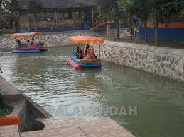 Pengunjung juga bisa mendapatkan potongan harga 30% dari harga tiket normal setiap pembelian tiket masuk melalui website www.jakartaweddingfestival.com yang berlaku hingga tanggal 25 juli 2019. Suasana Juwana Water Fantasy Jwf Pati