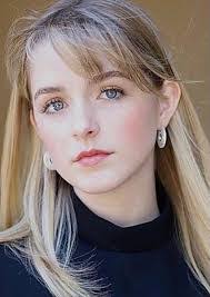 Pauline Mccartney's Instagram, Twitter & Facebook