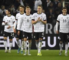 Camisetas dibujos de futbol mundo futbol camisas de times seleccion nacional leyendas de. La Seleccion De Alemania Dejara De Jugar En Paises En Los Que Se Violen Los Derechos De Las Mujeres Puede Bajarse Del Mundial De Qatar 2022 Pagina12