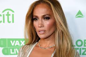 ✨ jlo beauty is available now! Jennifer Lopez Starportrat News Bilder Gala De