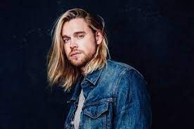 Chord overstreet tabs, chords, guitar, bass, ukulele chords, power tabs and guitar pro tabs including hold on, war, cold feet, heartache song, homeland. 27 Reasons To Love Chord Overstreet