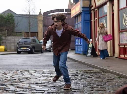 😱 MEGAN'S FATE SEALED AS CORRIE JURY RETURNS VERDICT IN EXPLOSIVE  COURTROOM SHOWDOWN!!! Coronation Street is about to deliver the courtroom  moment fans have been waiting for. After weeks of fear, manipulation
