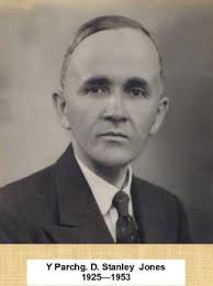 Tanysgrifio £10 i Tafod Elái TafodElai.cymru Cynlluniau ar gyfer y Miwni  Arwyddion Newydd Newyddion am Gymru Angen Gweithre