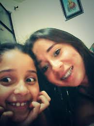 Lili Barrera (@lilibv17)