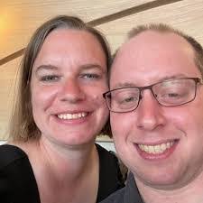 Melisa Andrews's Instagram, Twitter & Facebook