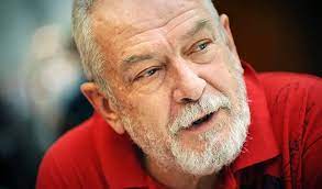 His film the outpost was screened in the un certain regard section at the 1995. Gothar Peter Bevallotta O A Katona Jozsef Szinhaz Elbocsatott Zaklatoja Hir Filmhu