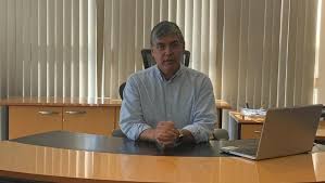 Redireccionamiento de funciones, procedimientos, recursos, personal o flujo del trabajo entre áreas u organizaciones del mismo grupo o sector. Estamos Convencidos De Que Tenemos La Misma Calidad Que Las Mejores Marcas Internacionales De Vidrio