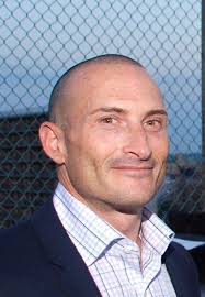 Flushing House Director of Operations Receives LeadingAge New York 2015  Employee of Distinction Award