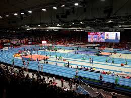 Jeder sportler läuft dabei in seiner eigenen bahn. Indoor Tartanbahn Regupol Ag Zum Einbau In Sporthallen Berleburger Com