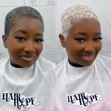 Music 🎵 Damian Escobar/ Say Yes ——————————- The mold down is the most  important part of any short cut . Make sure you have the end results in  your head before you're