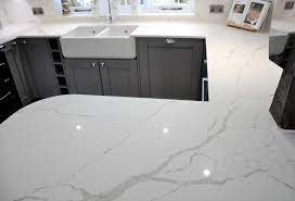 Beautiful Calacatta Quartz Worktops Similar In Style To Silestone Calacatta Quartz But A More Prominent Vein Kitchen Space Kitchen Remodel Silestone Worktop
