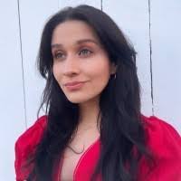 Alissa Leone's Instagram, Twitter & Facebook