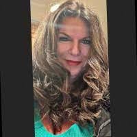 Sandra Gizzarelli's Instagram, Twitter & Facebook